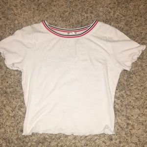 never worn lettuce cut cropped tee